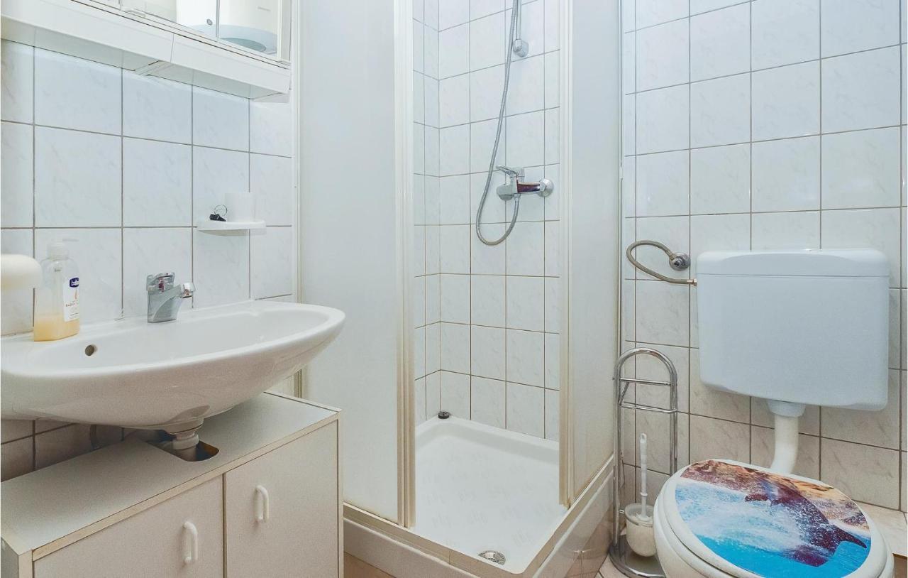 Lovely Apartment In Omis With Kitchenette ภายนอก รูปภาพ